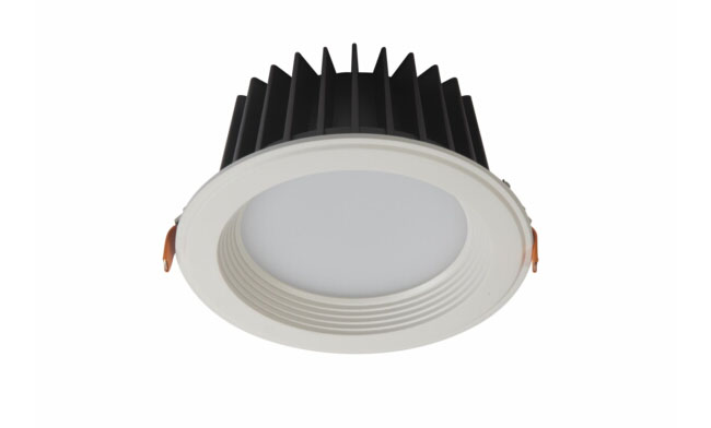 LED 3寸7W貼片防眩防霧筒燈 開(kāi)孔95mm 黃光/白光/中性光